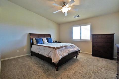788 Crescent Ct, Lemoore, CA 93245 photo 43