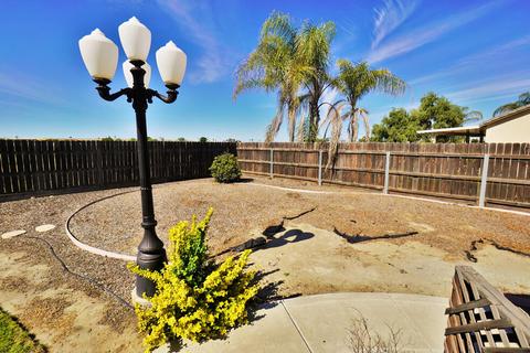 788 Crescent Ct, Lemoore, CA 93245 photo 73