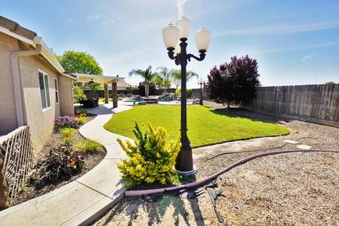 788 Crescent Ct, Lemoore, CA 93245 photo 77