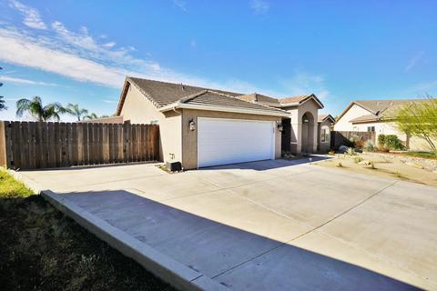 788 Crescent Ct, Lemoore, CA 93245 photo 4