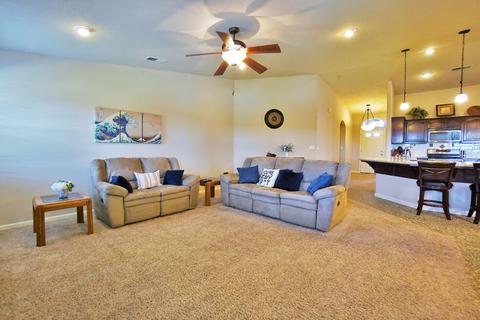 788 Crescent Ct, Lemoore, CA 93245 photo 28