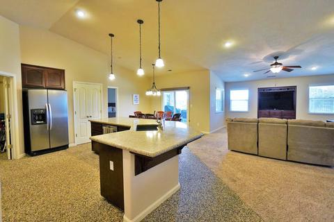 788 Crescent Ct, Lemoore, CA 93245 photo 24