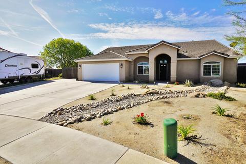 788 Crescent Ct, Lemoore, CA 93245 photo 2