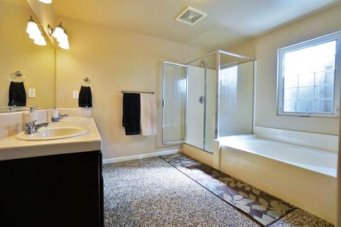 788 Crescent Ct, Lemoore, CA 93245 photo 47