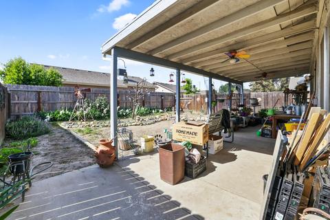 1003 E Ferguson Ave, Visalia, CA 93292 photo 27