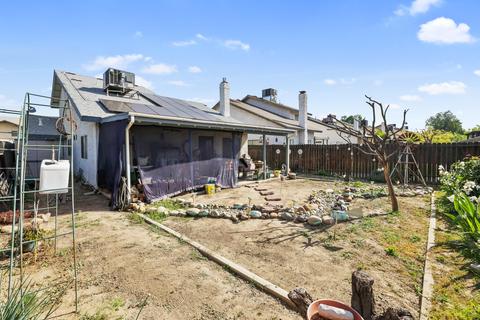 1003 E Ferguson Ave, Visalia, CA 93292 photo 31
