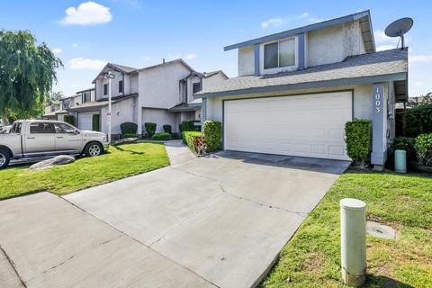 1003 E Ferguson Ave, Visalia, CA 93292 photo 2