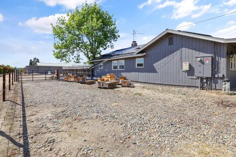 19071 Avenue 300 #A, Exeter, CA 93221 photo 12