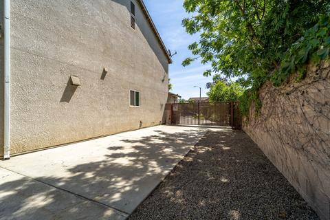 905 Haven Ct, Tulare, CA 93274 photo 38