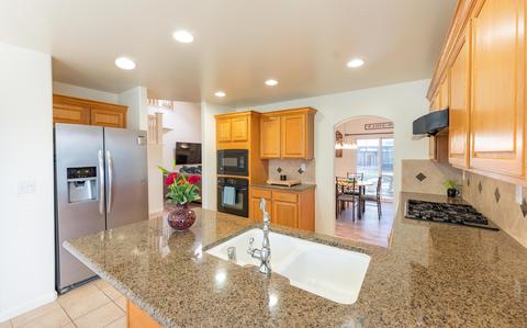 1035 Tranquility Ct, Lemoore, CA 93245 photo 21