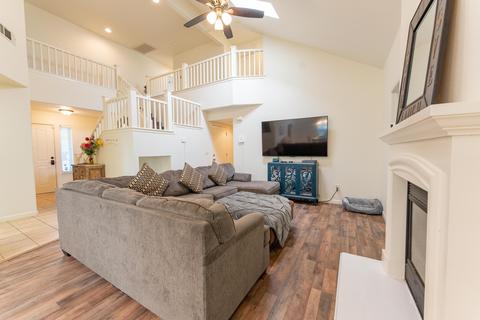 1035 Tranquility Ct, Lemoore, CA 93245 photo 11