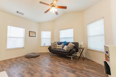 1035 Tranquility Ct, Lemoore, CA 93245 photo 25
