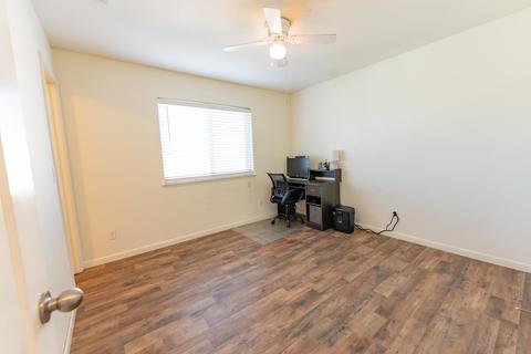 1035 Tranquility Ct, Lemoore, CA 93245 photo 48