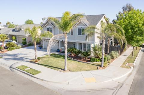 1035 Tranquility Ct, Lemoore, CA 93245 photo 5