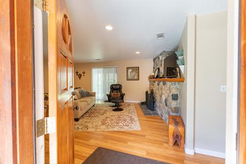 43011 N Fork Dr, Three Rivers, CA 93271 photo 7