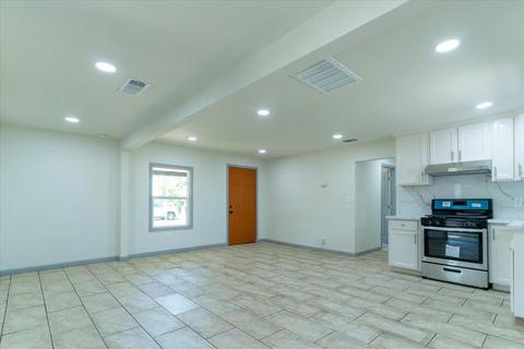 535 S 4th St, Chowchilla, CA 93610 photo 11
