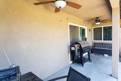 653 Ashley Ave, Dinuba, CA 93618 photo 45