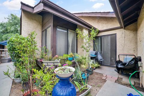 636 E Harold Ave, Visalia, CA 93292 photo 11