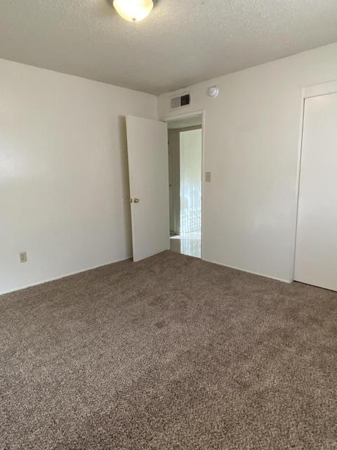 509 E Cypress Ave, Visalia, CA 93292 photo 8