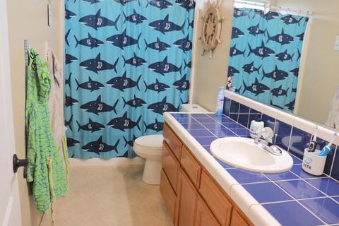 3825 E Stapp Ct, Visalia, CA 93292 photo 30