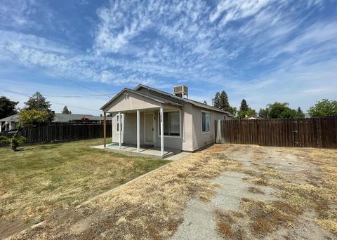 3408 E Douglas Ave, Visalia, CA 93292 photo 4
