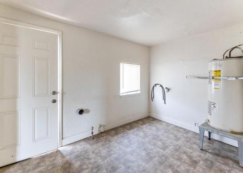 3408 E Douglas Ave, Visalia, CA 93292 photo 21