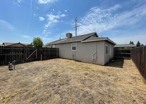3408 E Douglas Ave, Visalia, CA 93292 photo 23
