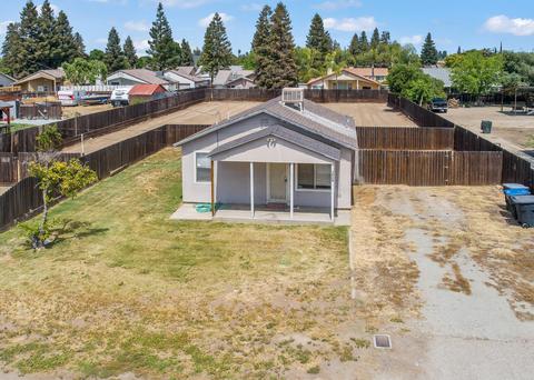 3408 E Douglas Ave, Visalia, CA 93292 photo 1