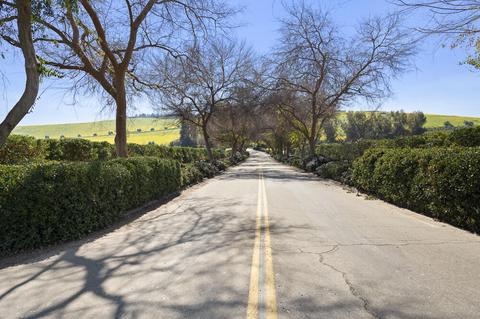 Valley View Drive, Exeter, CA 93221 photo 2