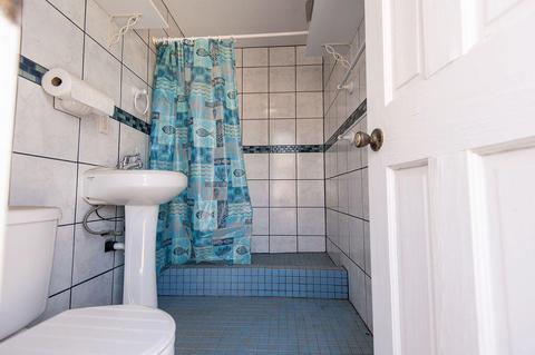 1922 Spring Ave, Delano, CA 93215 photo 29