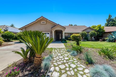 3811 E Feemster Ave, Visalia, CA 93292 photo 2