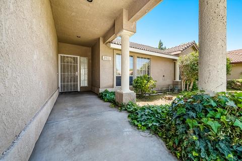 3811 E Feemster Ave, Visalia, CA 93292 photo 4