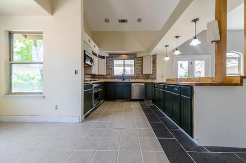 3811 E Feemster Ave, Visalia, CA 93292 photo 15