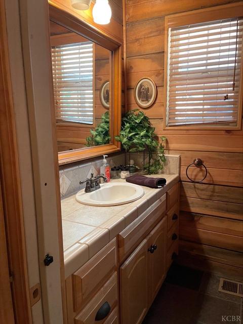 706 Loop Dr, Springville, CA 93265 photo 15