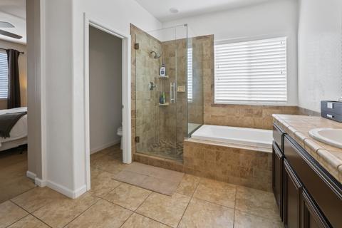 3923 E Cherry Ave, Visalia, CA 93292 photo 26