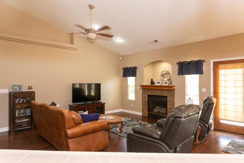 1336 Patsy St, Porterville, CA 93257 photo 13