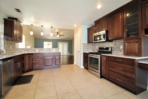 3748 E Acequia Ave, Visalia, CA 93292 photo 7