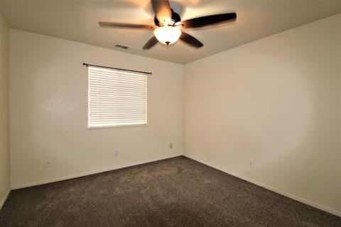 3748 E Acequia Ave, Visalia, CA 93292 photo 20
