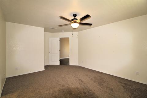 3748 E Acequia Ave, Visalia, CA 93292 photo 13