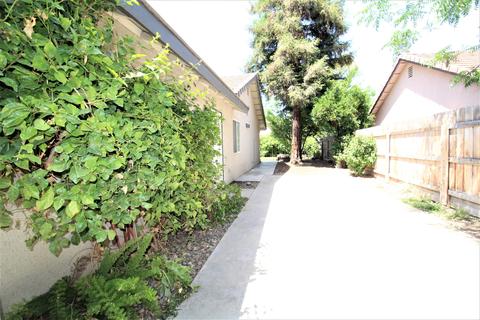 3748 E Acequia Ave, Visalia, CA 93292 photo 3