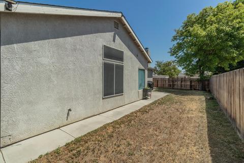 1409 Hawthorn St, Lemoore, CA 93245 photo 37
