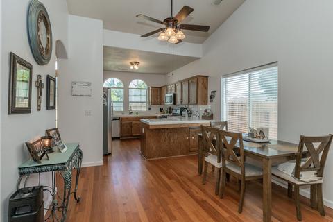 1409 Hawthorn St, Lemoore, CA 93245 photo 10