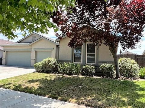 3725 E Seeger Ct, Visalia, CA 93292 photo 2
