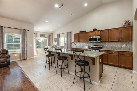 4336 E Harvard Ave, Visalia, CA 93292 photo 12