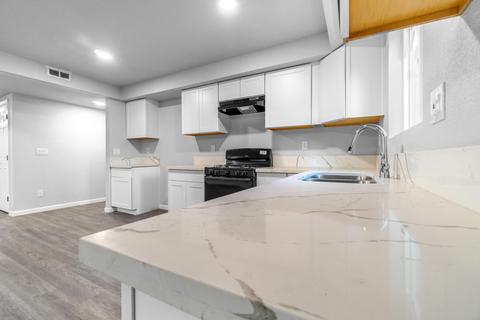 2423 E Vassar Dr, Visalia, CA 93292 photo 10