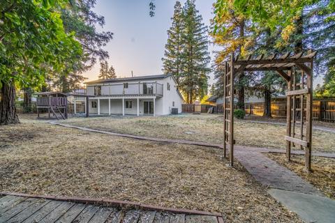 2423 E Vassar Dr, Visalia, CA 93292 photo 32