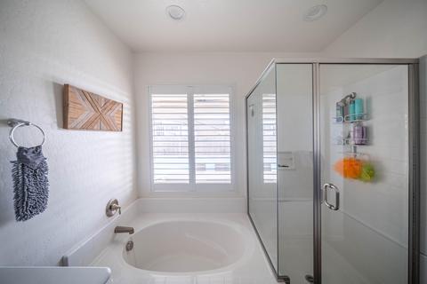 1911 W Porter Ave, Visalia, CA 93291 photo 20