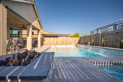 1911 W Porter Ave, Visalia, CA 93291 photo 4