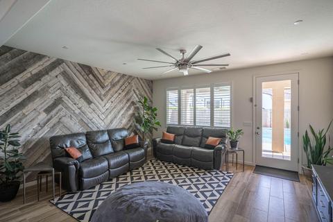 1911 W Porter Ave, Visalia, CA 93291 photo 10