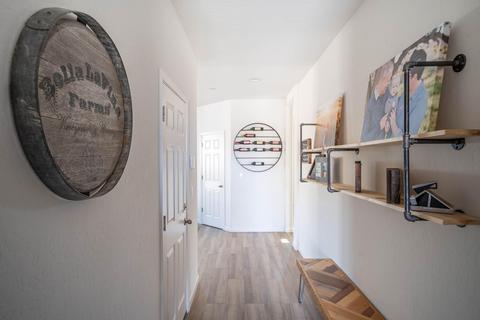 1911 W Porter Ave, Visalia, CA 93291 photo 12